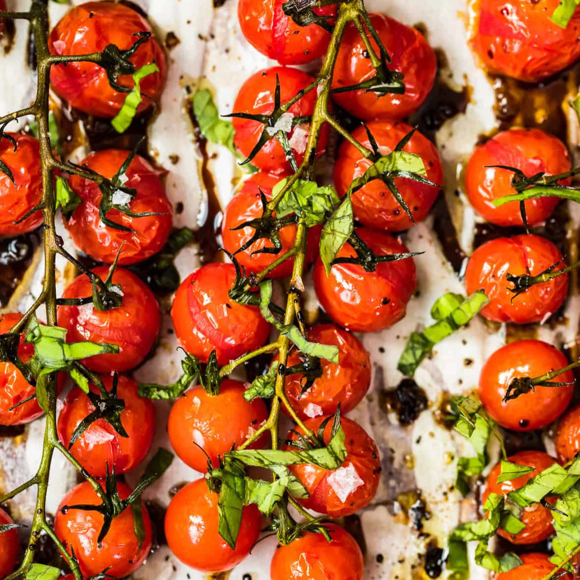 Large Red Cherry Tomato - Image 4