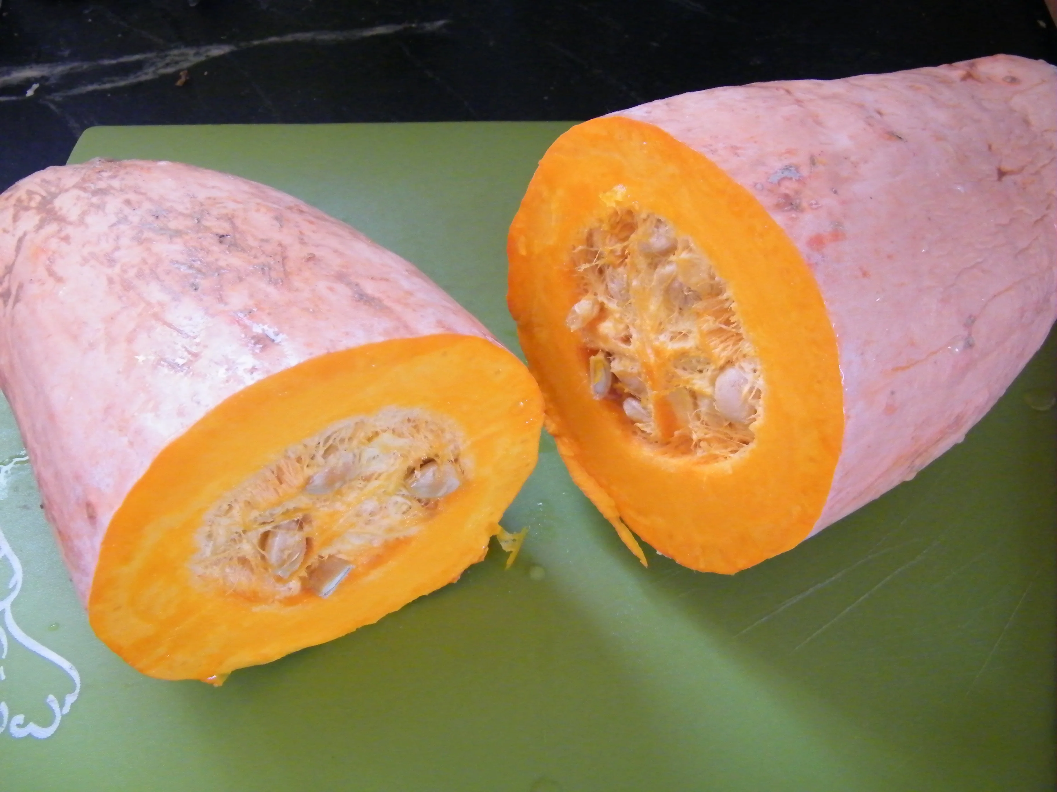 Jumbo Pink Banana Squash - Image 4