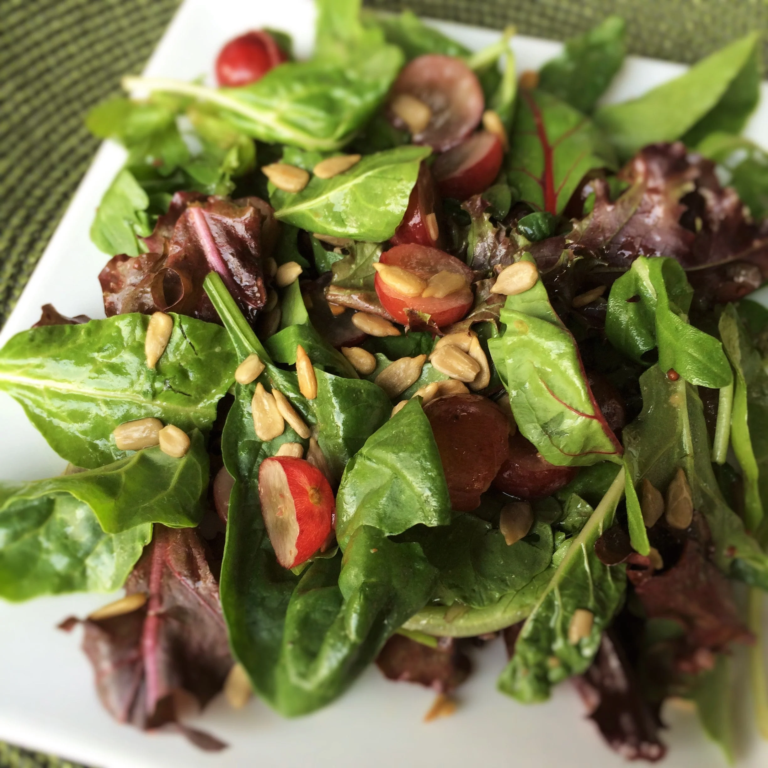 Rouge De Hiver Romaine Lettuce - Image 4